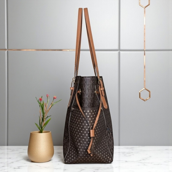 Michael by Michael Kors Voyager Small Logo Tote 2‑Tone Brown Star Side Pockets - Picture 6 of 16